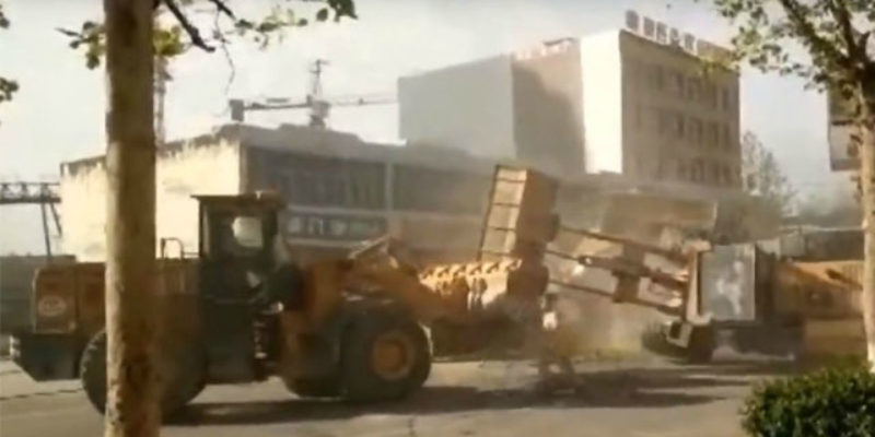 The Obligatory Chinese Bulldozer War Video