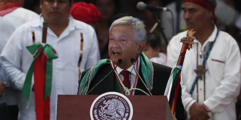 Mexican president offers to help solve migration border crisis