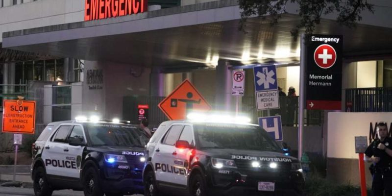 Houston Shooting Update: Four Officers Shot, Two Suspects Dead