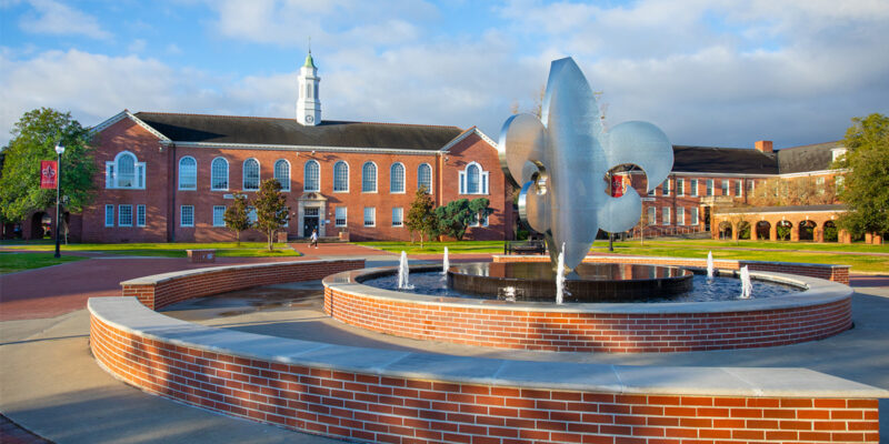 Study shows sharp reduction in Louisiana college financial aid applications