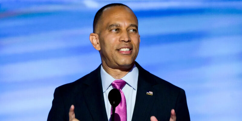 CROUERE: Democrats Fixate on Trump, But Ignore the Voters
